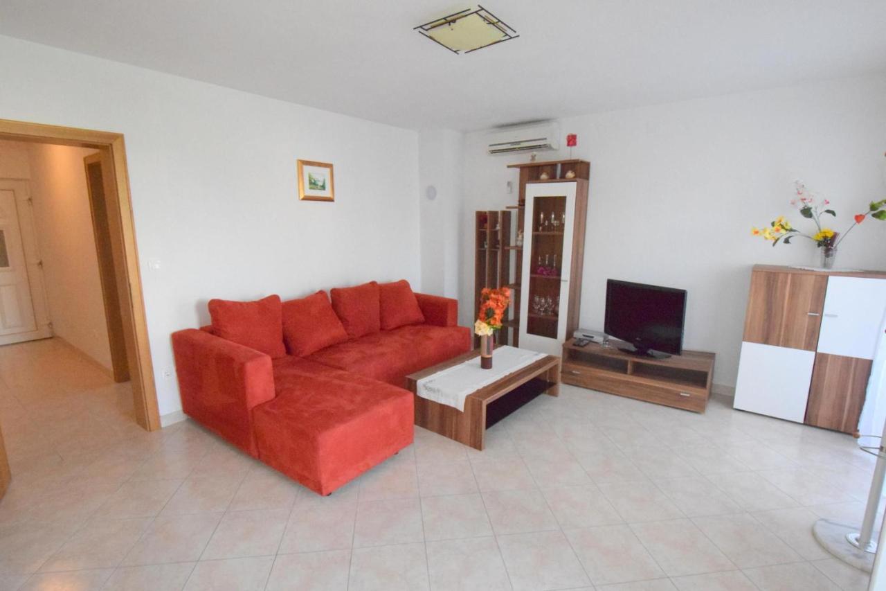 Apartments Gabrijel Malinska Ngoại thất bức ảnh