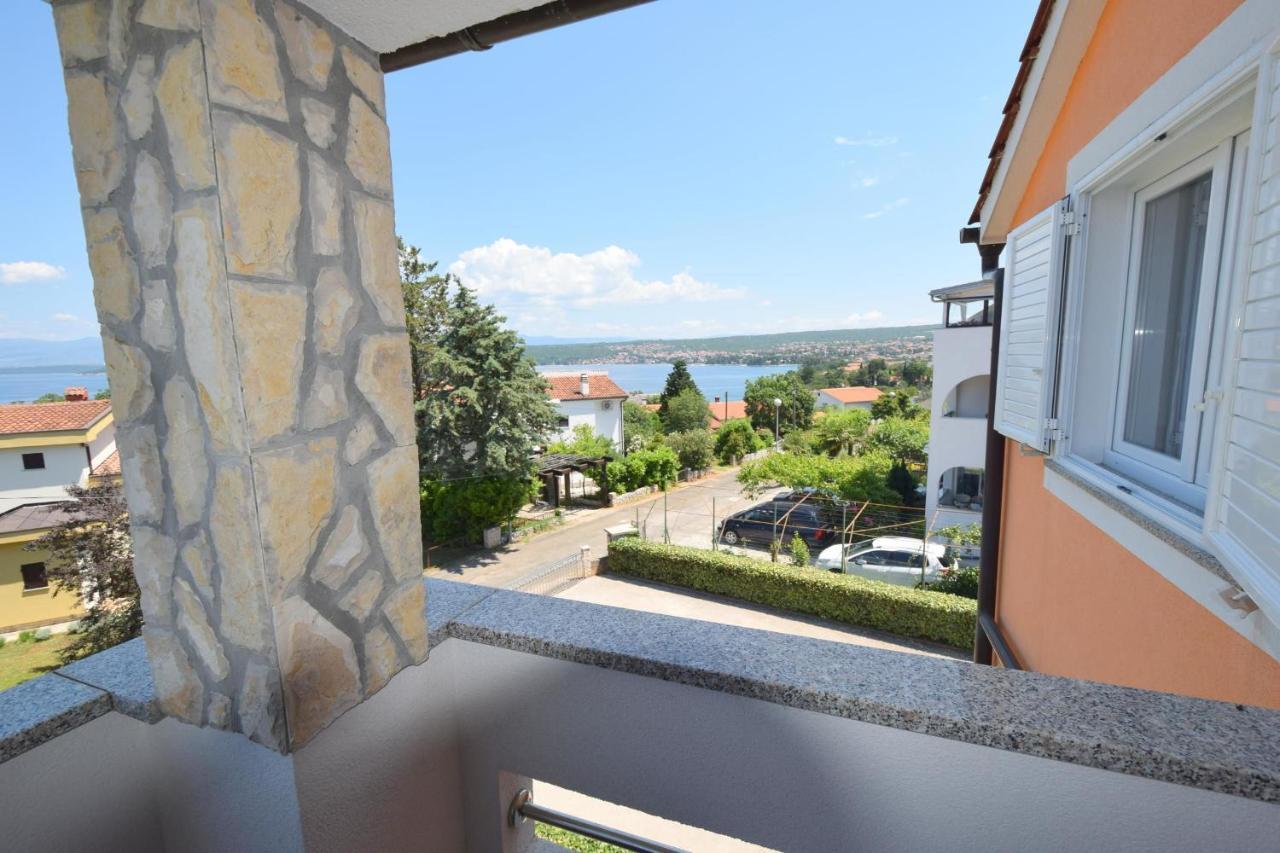 Apartments Gabrijel Malinska Ngoại thất bức ảnh